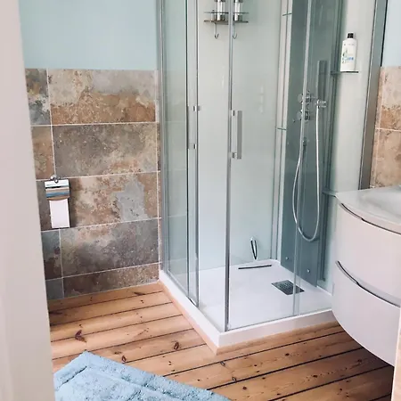 Habitación en casa particular Les D'hotes Du Palais