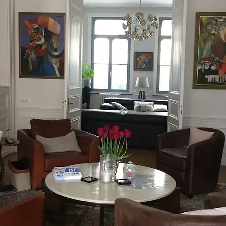 Privatunterkunft Les D'hotes Du Palais *