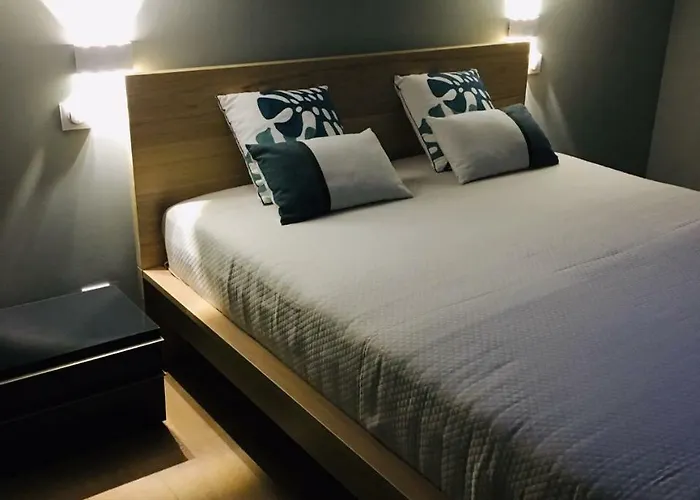 Les D'hotes Du Palais